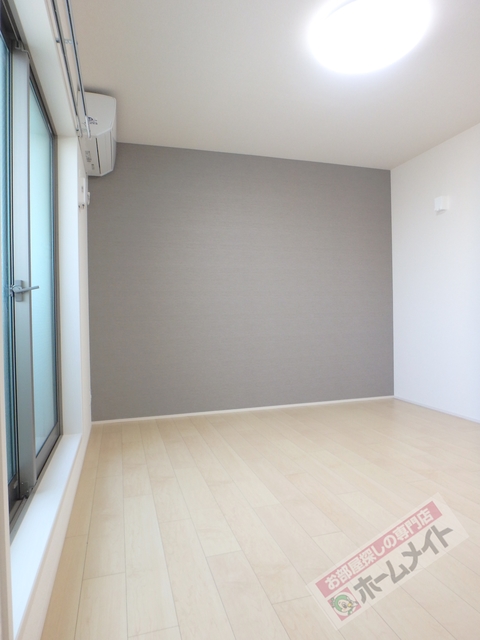フジパレス堺鳳中V番館の居間写真