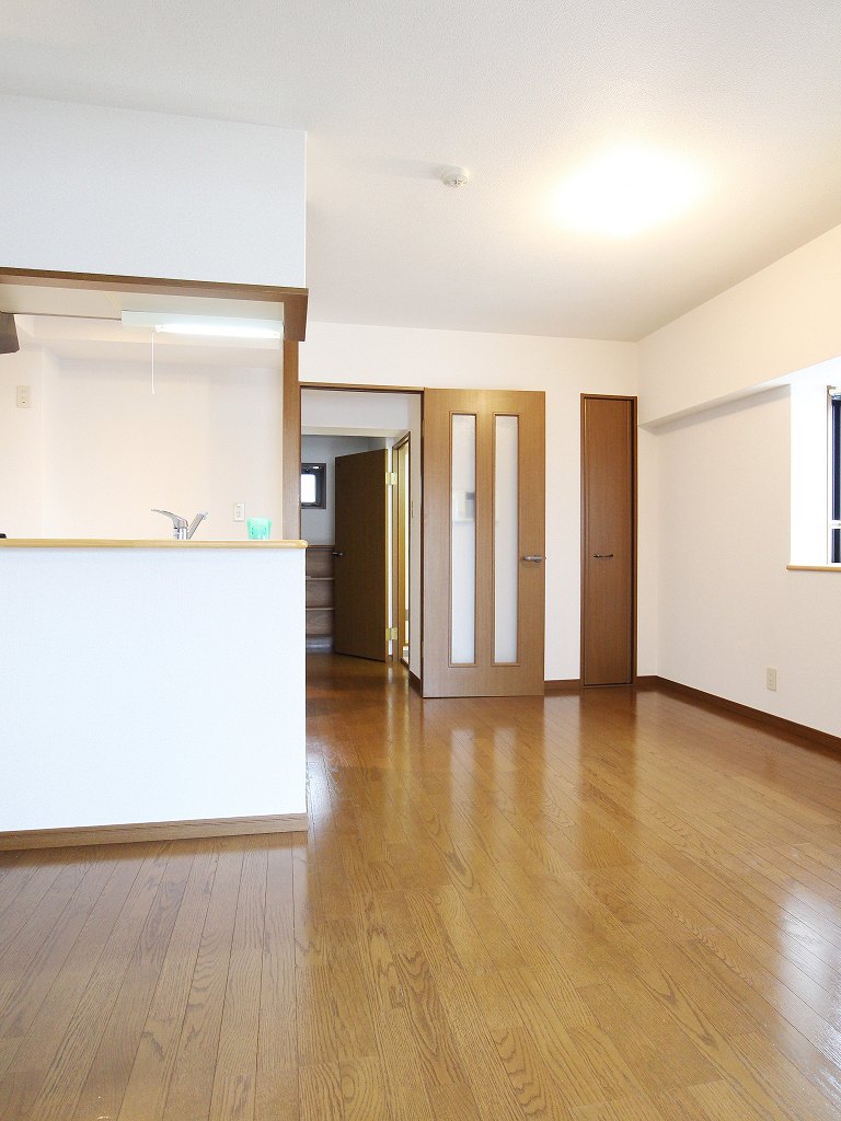 居室・リビング　別部屋参考写真。