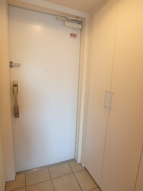 玄関　同仕様参考写真