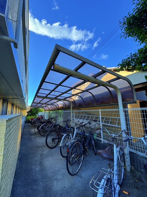 南海本線 泉佐野駅 徒歩16分 3階建 築30年の外観写真