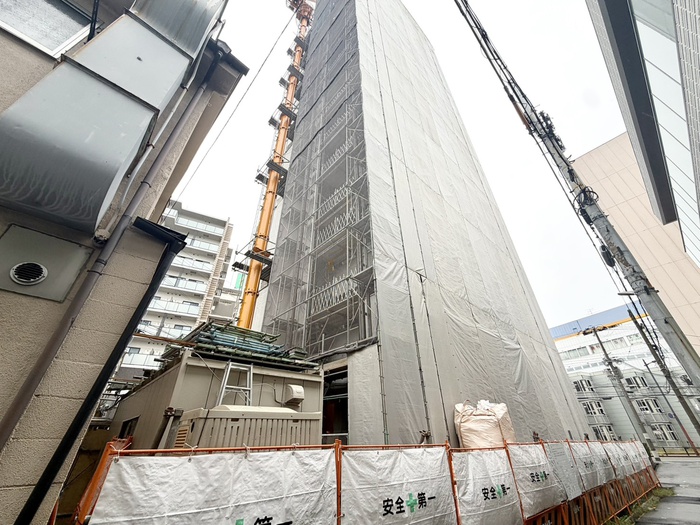 建物外観　建築中