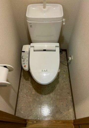 トイレ　※他部屋参照写真