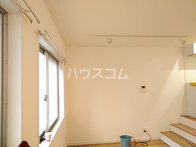 ベリアス レベリーの居間写真