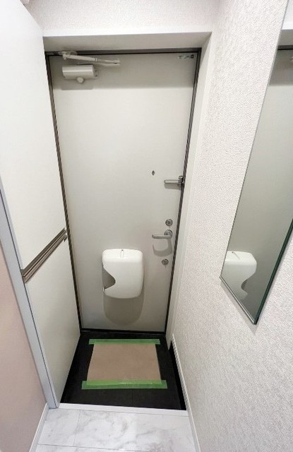 玄関　別部屋同仕様タイプ