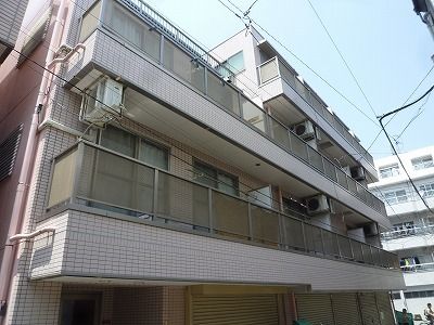 エクセルハナブサの外観写真