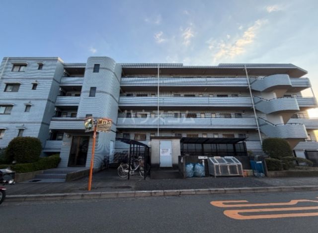 谷ハイツの外観写真