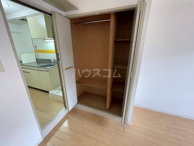 ヤングヴィレッジ嵯峨の内装写真