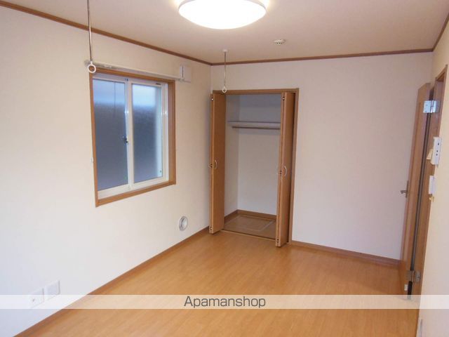 西武新宿線 下井草駅 徒歩7分 2階建 築18年の居間写真