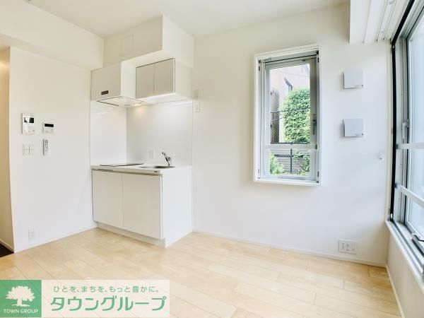 FARE代々木の居間写真