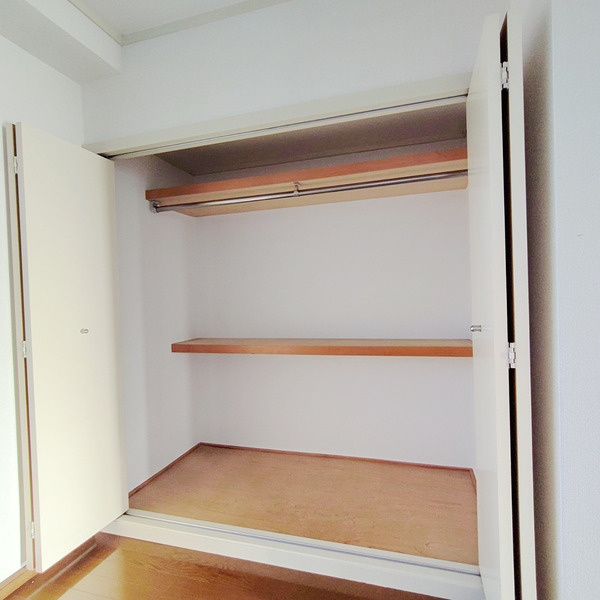 収納　（別タイプ参考写真）レヴェイユ　北区西ヶ原2