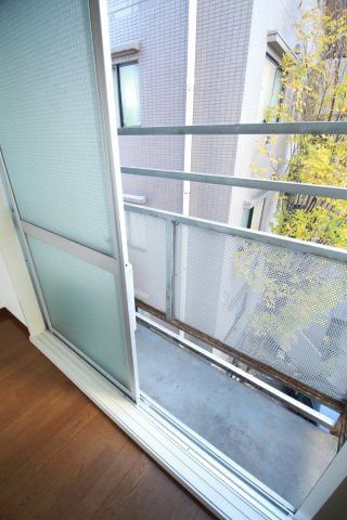 バルコニー　（別タイプ参考写真）レヴェイユ　北区西ヶ原2