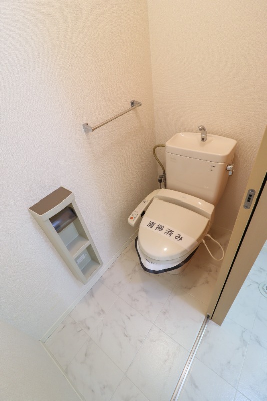 トイレ　図面と現状に相違がある場合には現状を優先