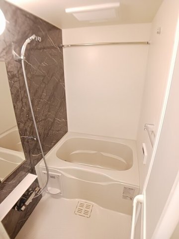 バス・シャワールーム　日々の暮らしに欠かせないお風呂です