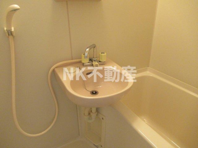 洗面設備　洗面です