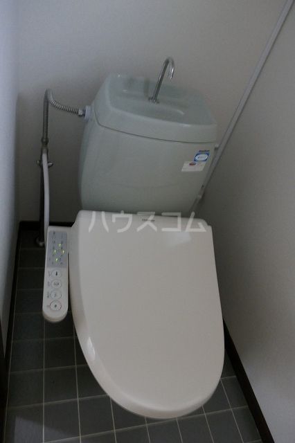 【掛川市久保のアパートのトイレ】