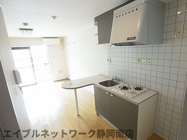 キッチン　お料理しやすいキッチンです