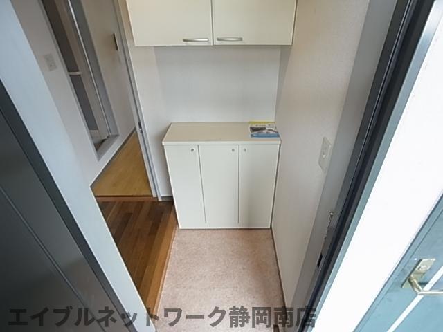 玄関　ゆったりとした玄関です