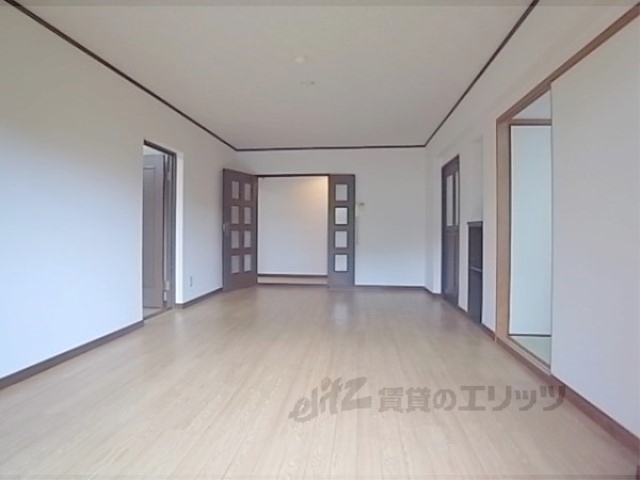 居室・リビング　居室