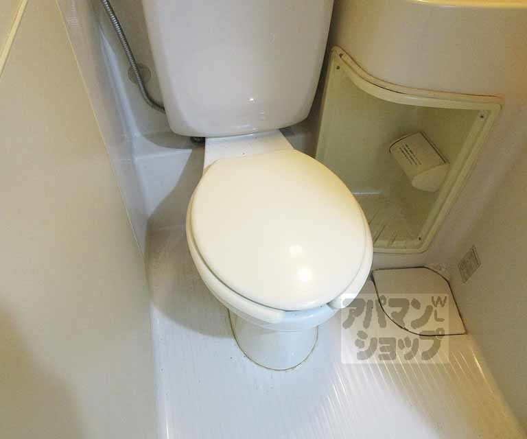 トイレ　２０２号室の写真です。