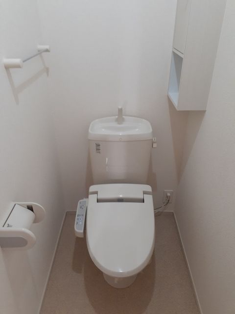【本庄市本庄のアパートのトイレ】