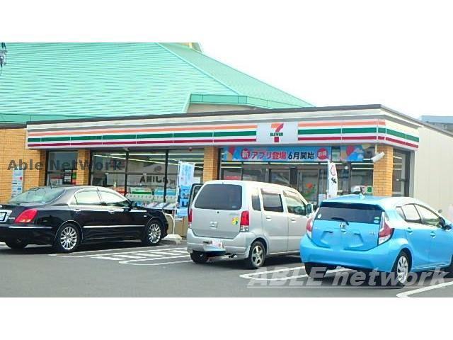 コンビニ　セブンイレブン八代松高小学校前店（コンビニ）まで481m
