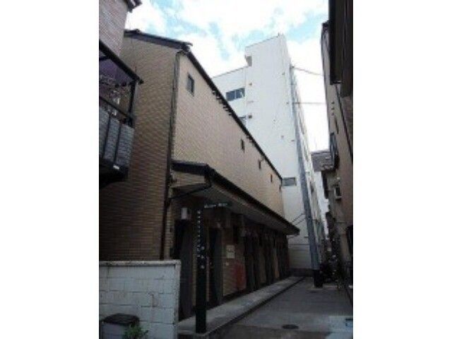 東京都新宿区水道町（アパート）の賃貸物件の外観