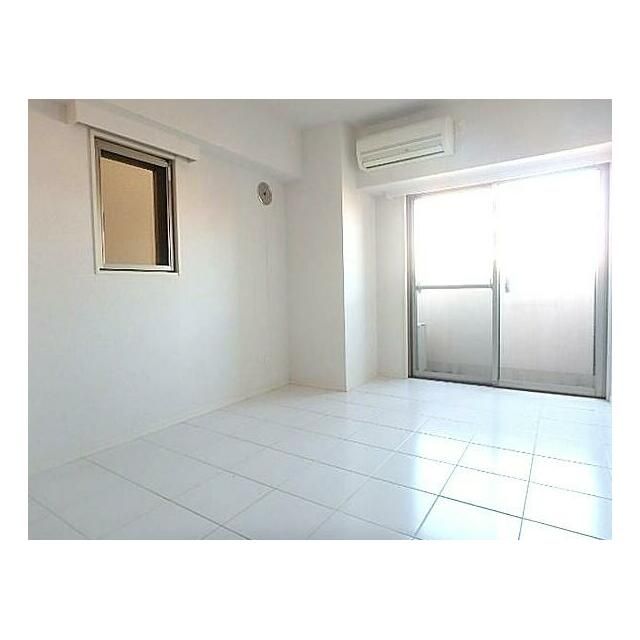 居室・リビング　＊別室参考写真