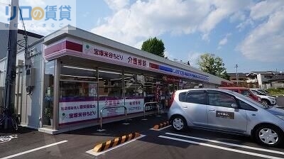 【宝塚市清荒神のアパートのコンビニ】