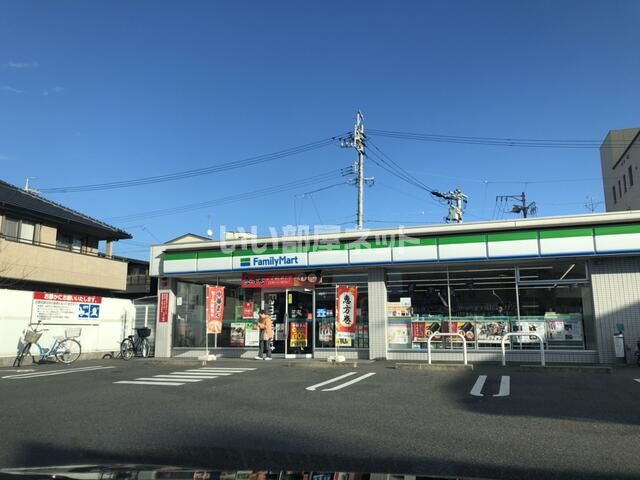 コンビニ　ファミリーマート 大幸一丁目店（コンビニ）まで570m