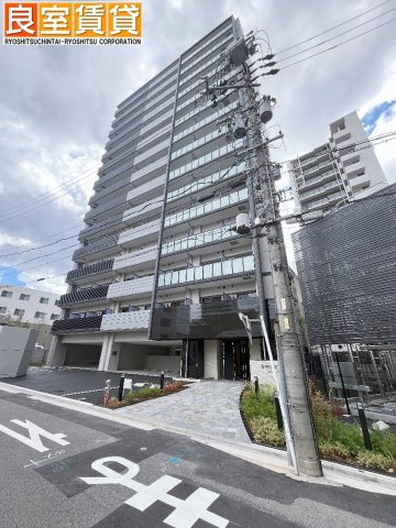 【名古屋市東区葵のマンションの建物外観】