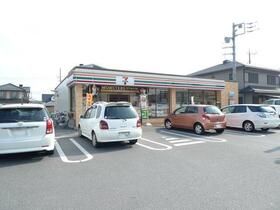 コンビニ　セブンイレブン小山神山店（コンビニ）まで646m