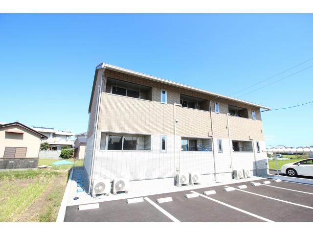 【阿南市那賀川町赤池のアパートの建物外観】