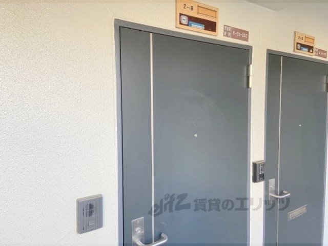 玄関　インターホン