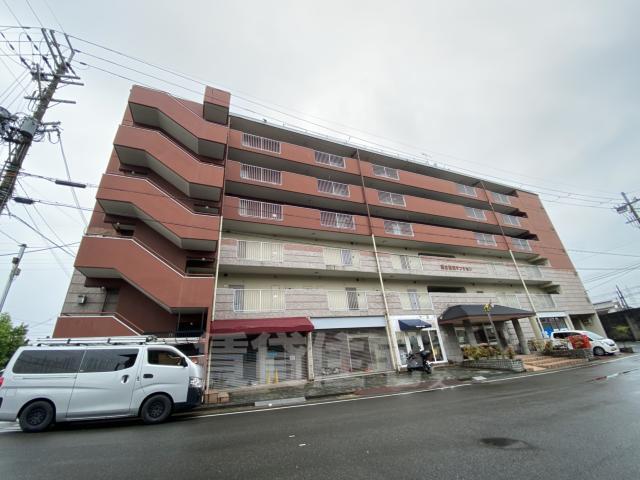 【京都市伏見区向島津田町のマンションの建物外観】