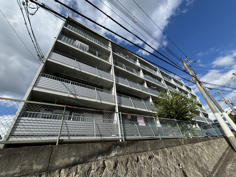 建物外観　カロンズ