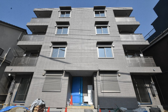 【広島市中区舟入川口町のマンションの建物外観】