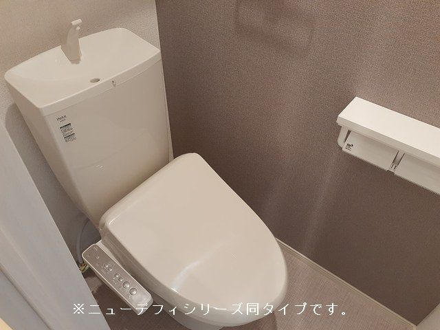 【「仮称」ニューデフィ鶴ケ谷東のトイレ】