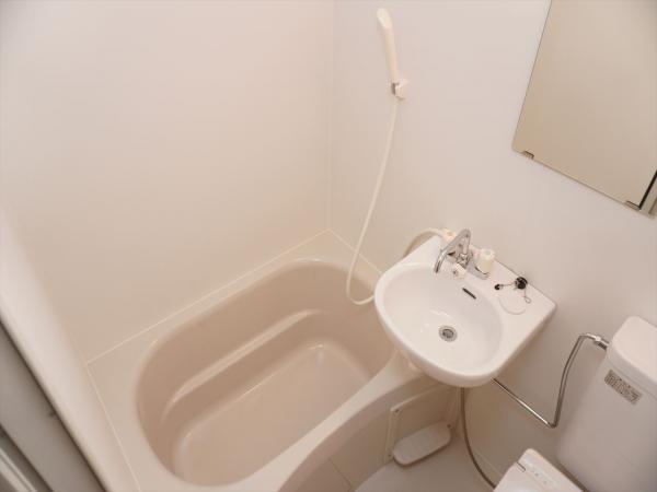 バス・シャワールーム　浴室