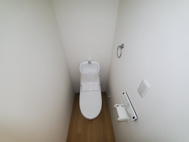トイレ　トイレもきれいです