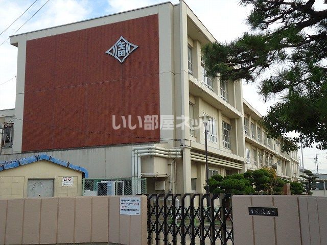 小学校　西尾市立矢田小学校（小学校）まで413m