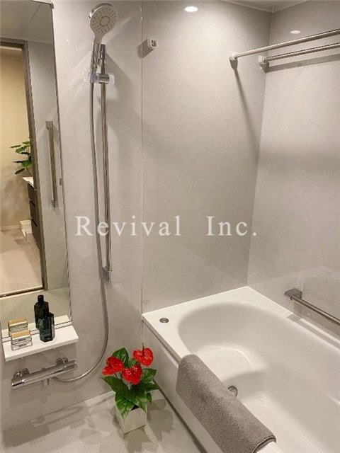 バス・シャワールーム　もちろん追い炊き・浴室乾燥機完備