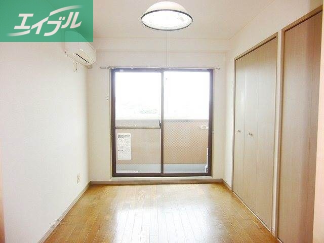 居室・リビング　居室