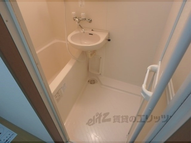 バス・シャワールーム　ユニットバス