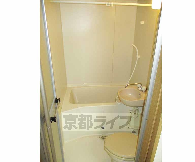 バス・シャワールーム　お庭です。