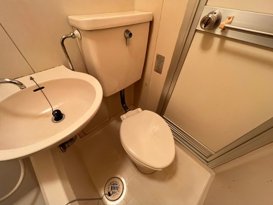 トイレ　※別部屋の写真です