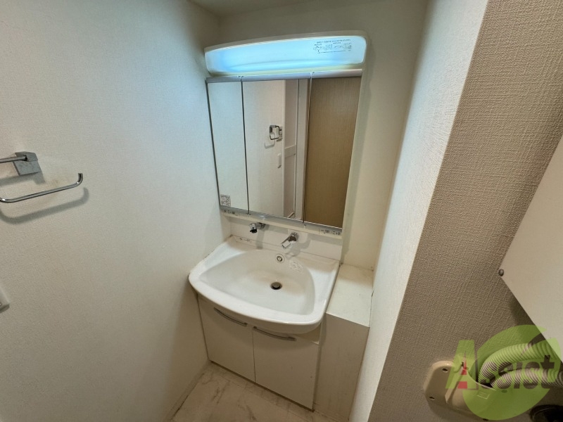 洗面設備　シャンプードレッサーで身支度もラクラクです！