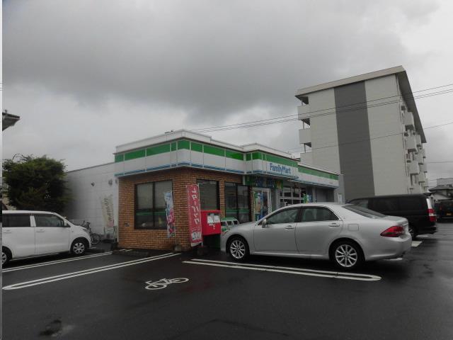 コンビニ　ファミリーマート大淀二丁目店（コンビニ）まで380m