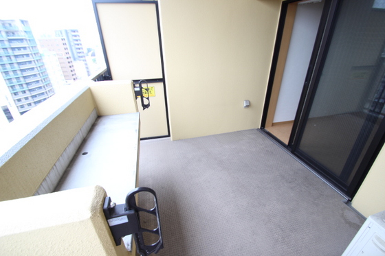 バルコニー　※別号室の写真です。