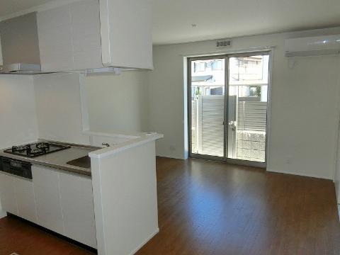 エスポワール森脇　居室・リビング　リビング