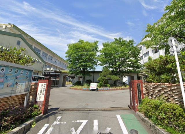 小学校　静岡市立清水飯田小学校（小学校）まで1700m